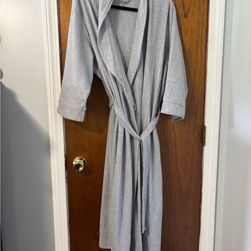 Croft & Barrow Light Gray Textured Sleepwear Robe